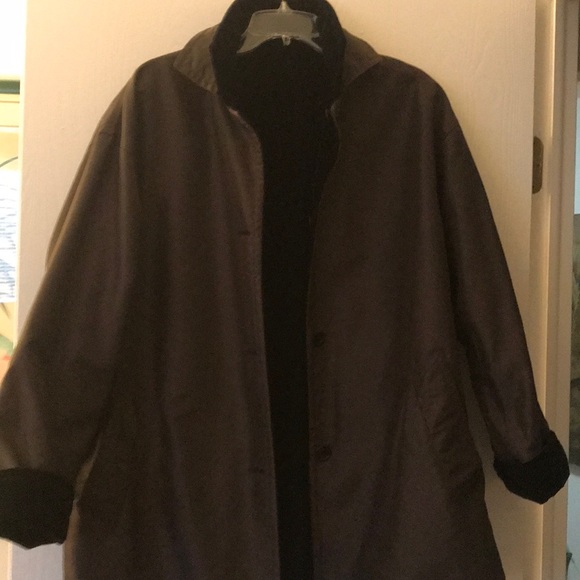 Coat - Picture 2 of 2